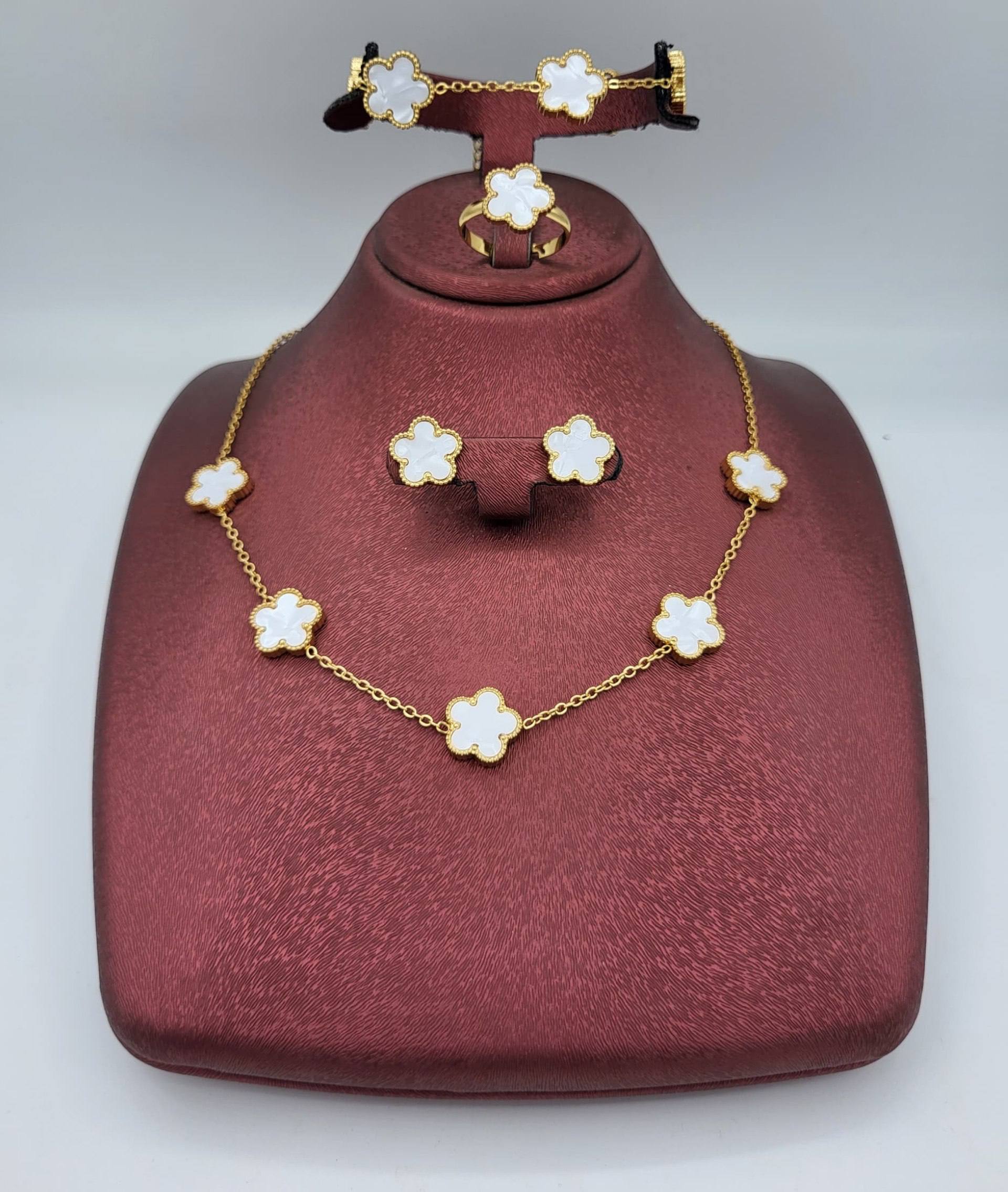 🍀✨ Parure Van Cleef & Arpels Alhambra 4pcs ✨🍀 💎
